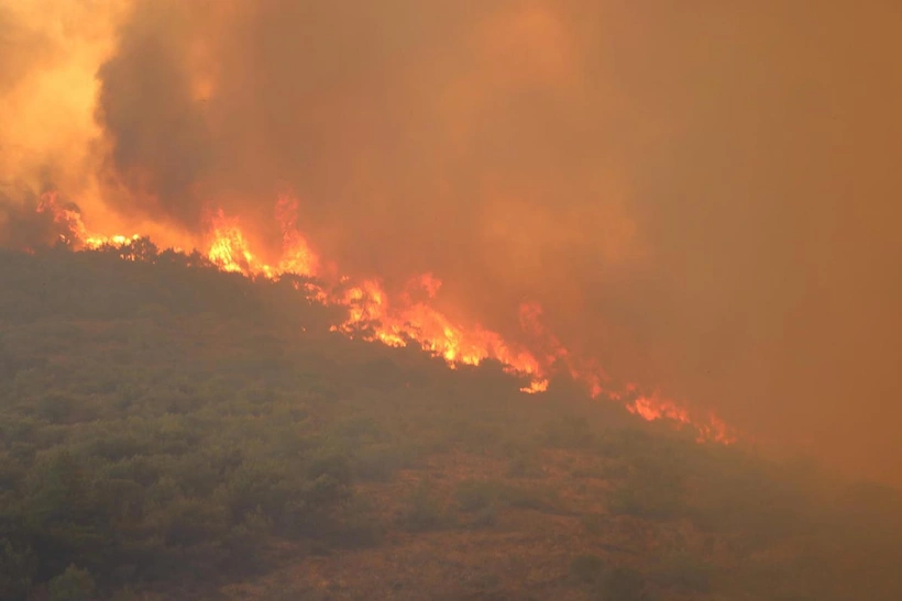 İzmir’de büyük yangın
