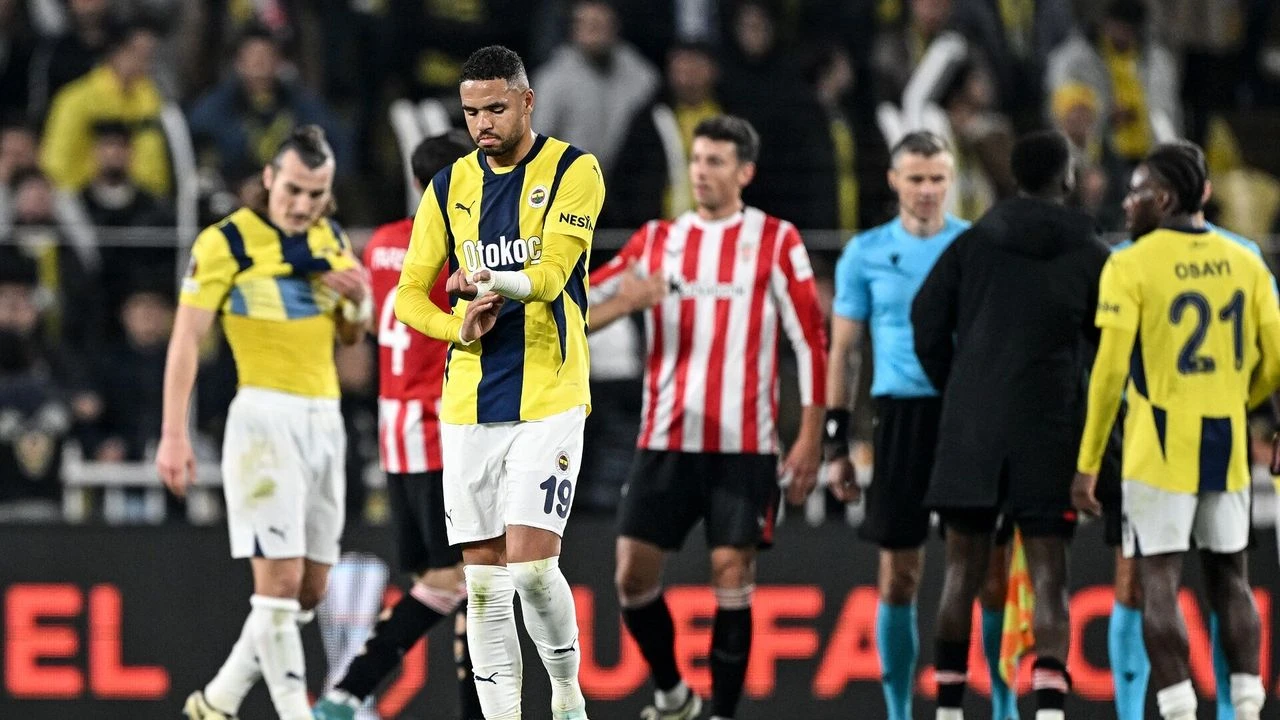 Fenerbahçe evinde mağlup oldu