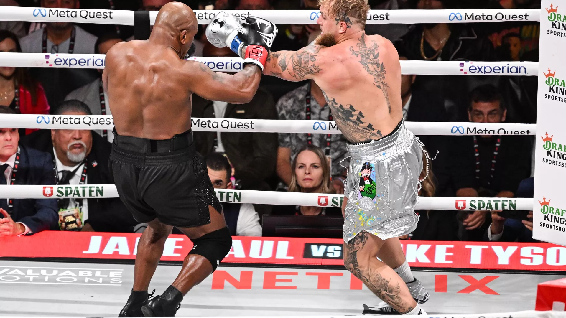 Jake Paul ile Mike Tyson’a rövanş maçı için 700 milyon dolar teklif edildi