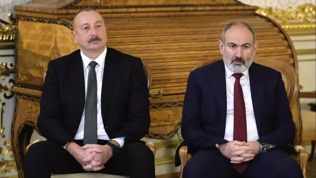 Ermenistan ve Azerbaycan barışa yaklaşarak, Rusya’yı Güney Kafkasya’dan uzaklaştırıyor