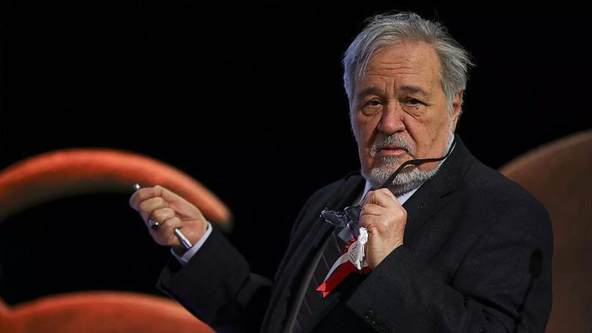 İlber Ortaylı: Kimseye kitabe vermeyiz… Bu ne cüret?