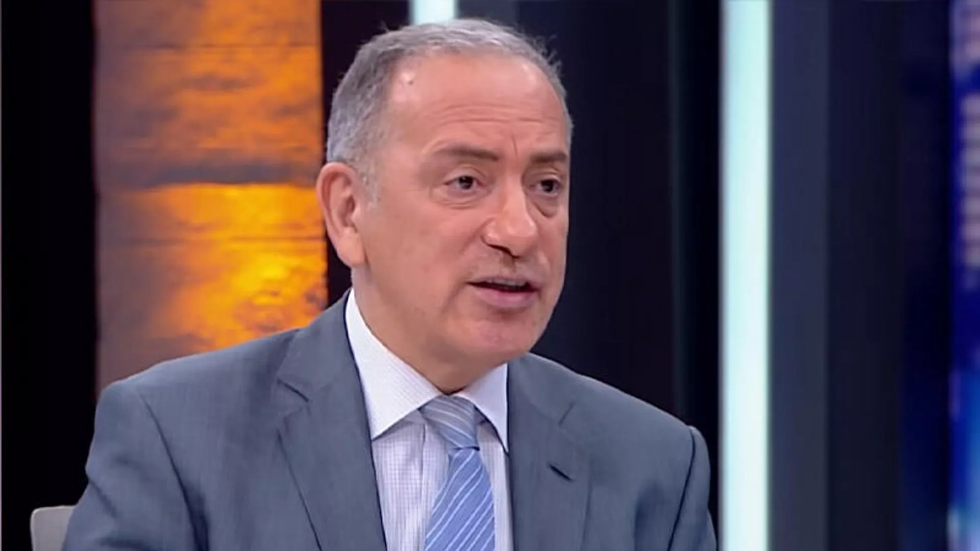 Fatih Altaylı sosyal medya yayınlarına ara verdiğini duyurdu