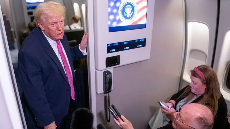 Trump İran’ı Hark Adası ile tehdit ediyor