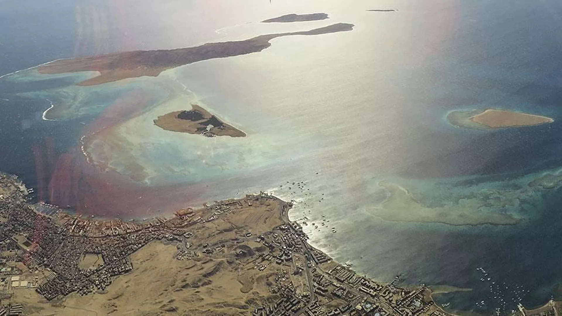 İran Hürmüz Boğazı’ndan geçecek gemilere mayınlara karşı alternatif rota açıkladı