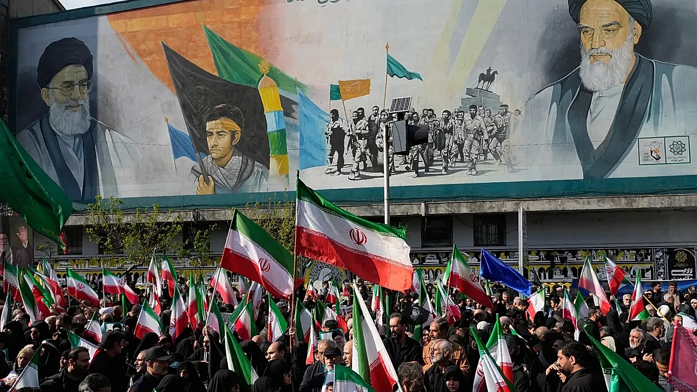 ABD-İran barış görüşmeleri çöküşün eşiğinde: Hürmüz Boğazı krizi derinleşiyor