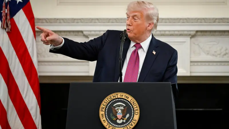 Trump, ABD ve İran arasındaki ateşkesi müzakereler sonuçlanana kadar uzatacağını açıkladı