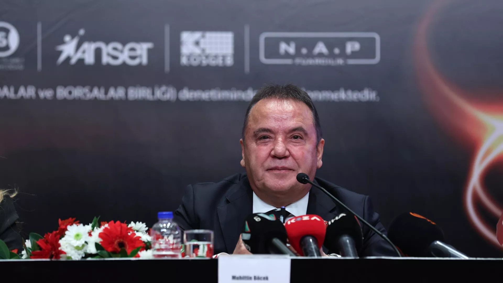 Muhittin Böcek, Gökhan Böcek ve Zuhal Böcek’in mal varlıklarına el konuldu