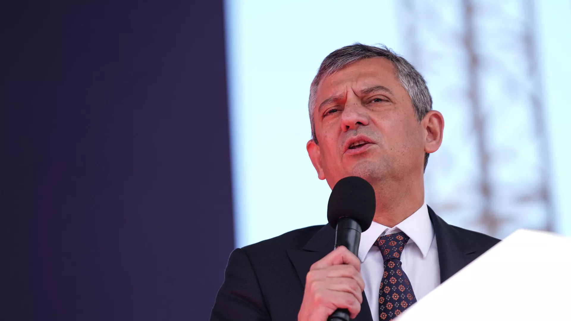 CHP Genel Başkanı Özgür Özel: Bir seçim kaybedersem bir dakika daha durmam
