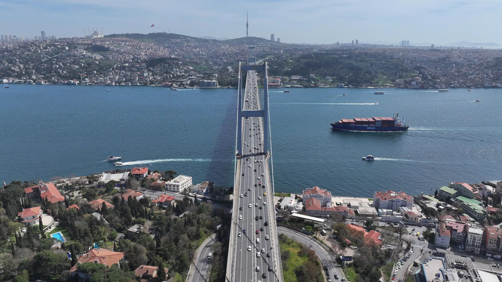 Kurban Bayramı düzenlemesi Resmi Gazete’de: Köprü, otoyol ve toplu ulaşım ücretsiz oldu