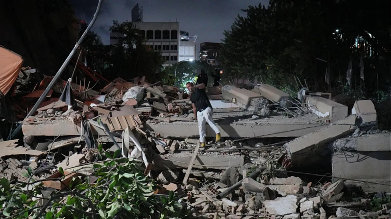 Venezuela’da 7,2 ve 7,5 büyüklüğünde iki deprem