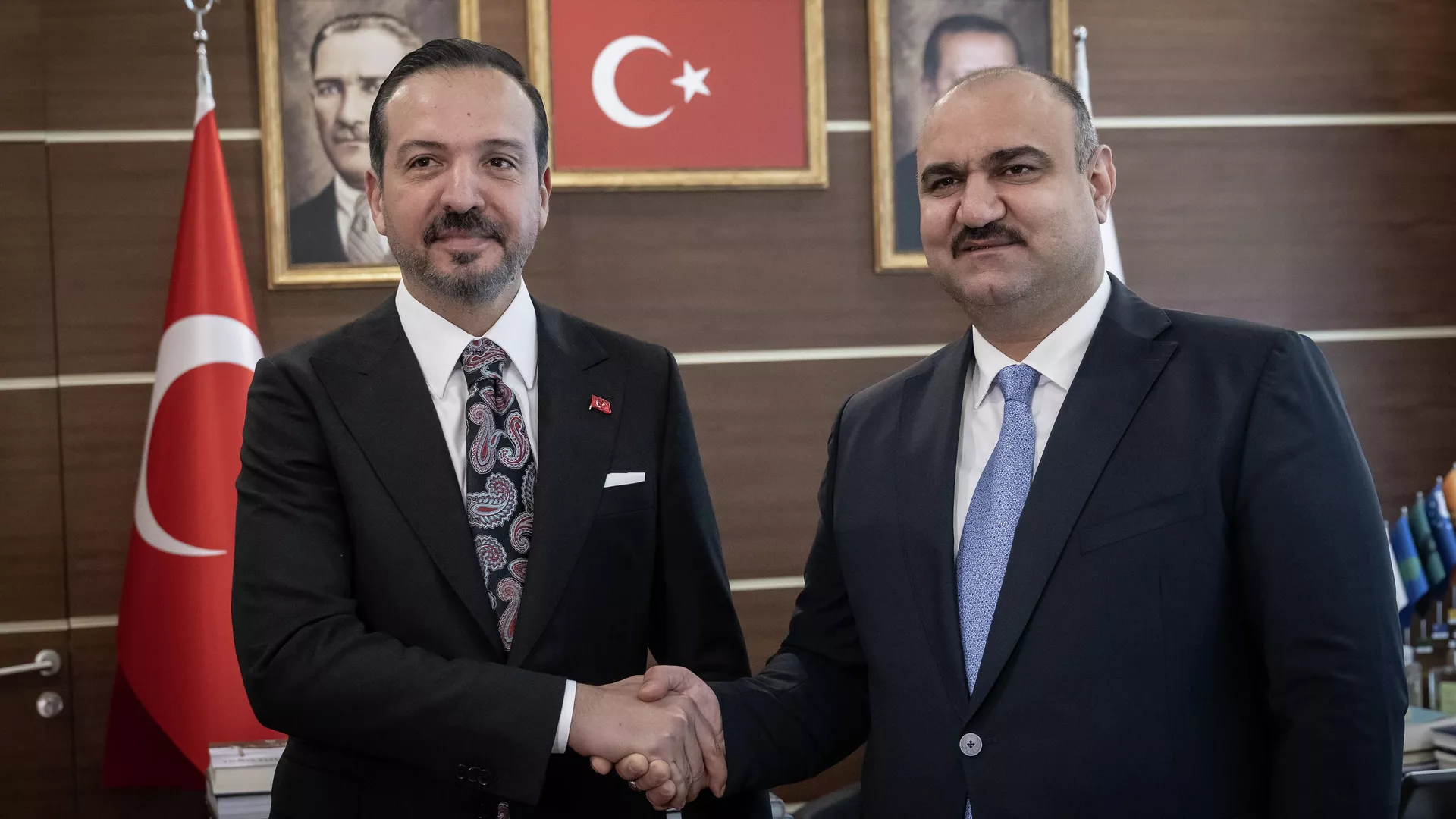 Türkmen valinin yönettiği Kerkük belediyesi Türk Dünyası Belediyeler Birliği’ne katılacak