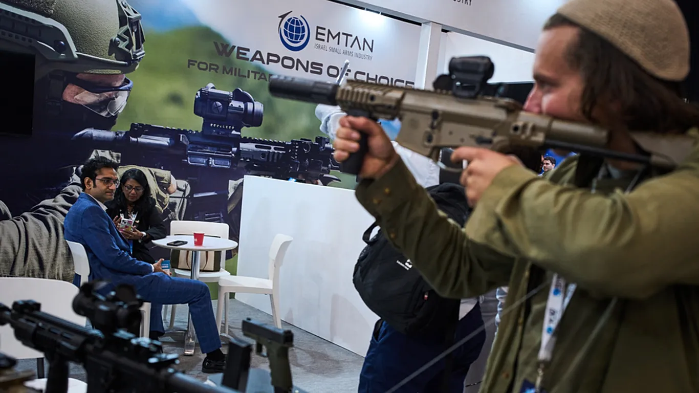 Fransa, Eurosatory silah fuarında İsrail saldırı silahlarının sergilenmesini yasakladı