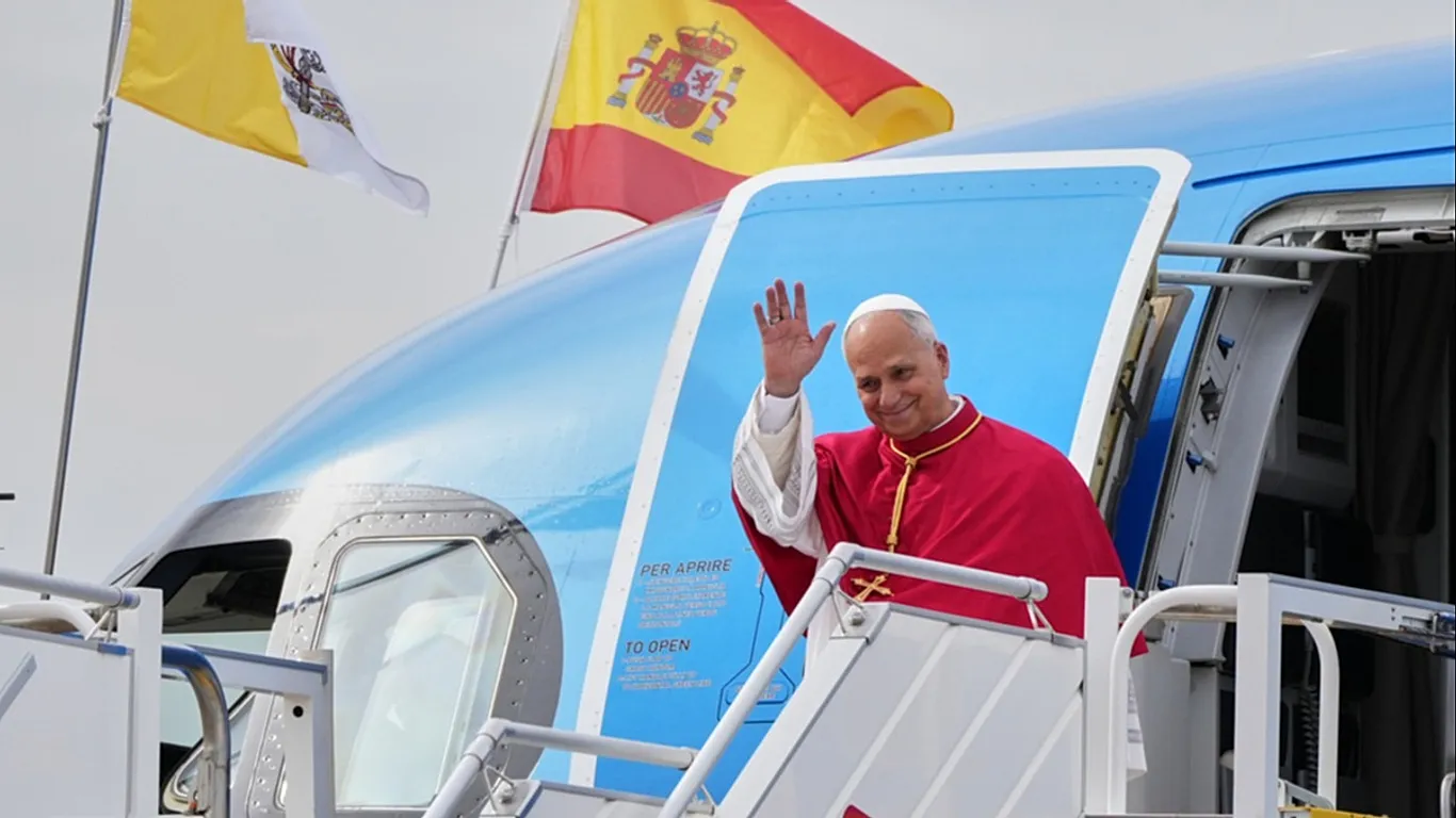 İspanya’ya 15 yıl sonra ilk papalık ziyareti: Papa Leo ‘kutuplaşmaya son’ çağrısı yaptı