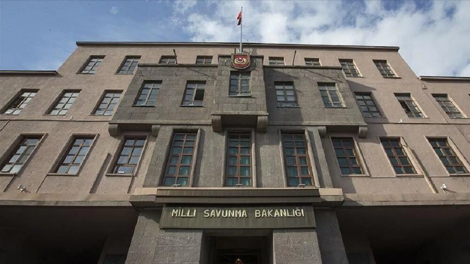 MSB’den S-400 açıklaması: Çalışmalar çok yönlü olarak devam etmekte259874