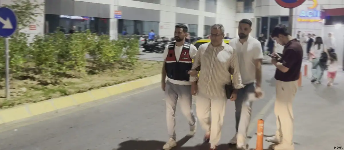 Cem Küçük şantaj suçlamasıyla gözaltına alındı