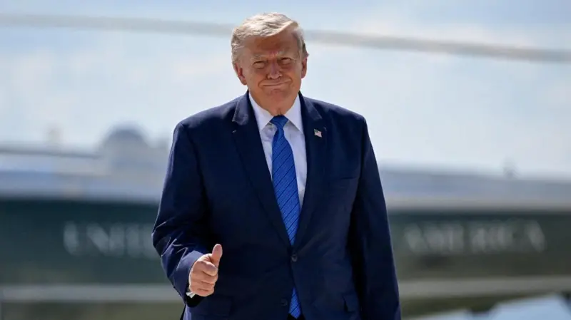 Trump, hızla bir anlaşma yapılması şartıyla İran’a saldırıları durdurduğunu söyledi