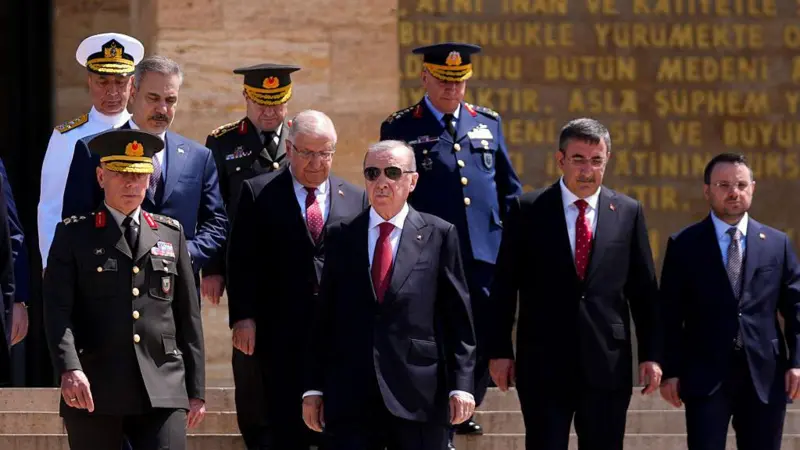 Yüksek Askeri Şura kararları açıklandı