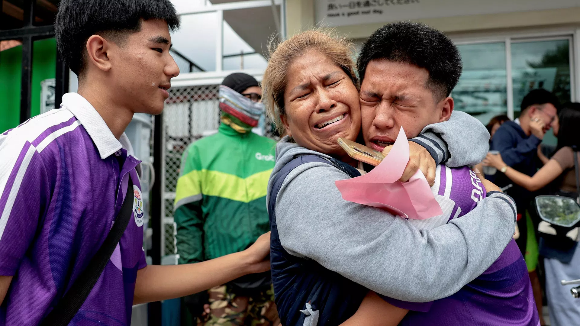 Tayland’da okul saldırısı: 14 yaşındaki öğrencinin düzenlediği silahlı saldırıda 6 kişi öldü