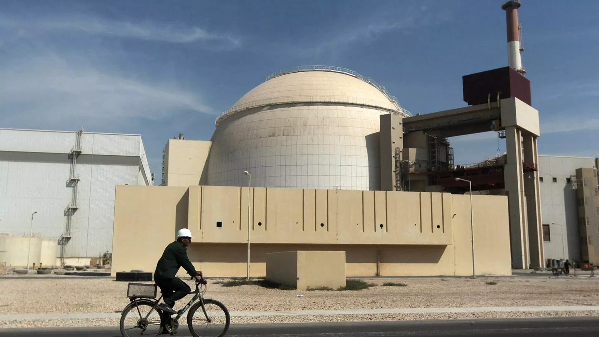 Rosatom, uzmanlarını Buşehr Nükleer Santrali’ne geri göndermeye başladı
