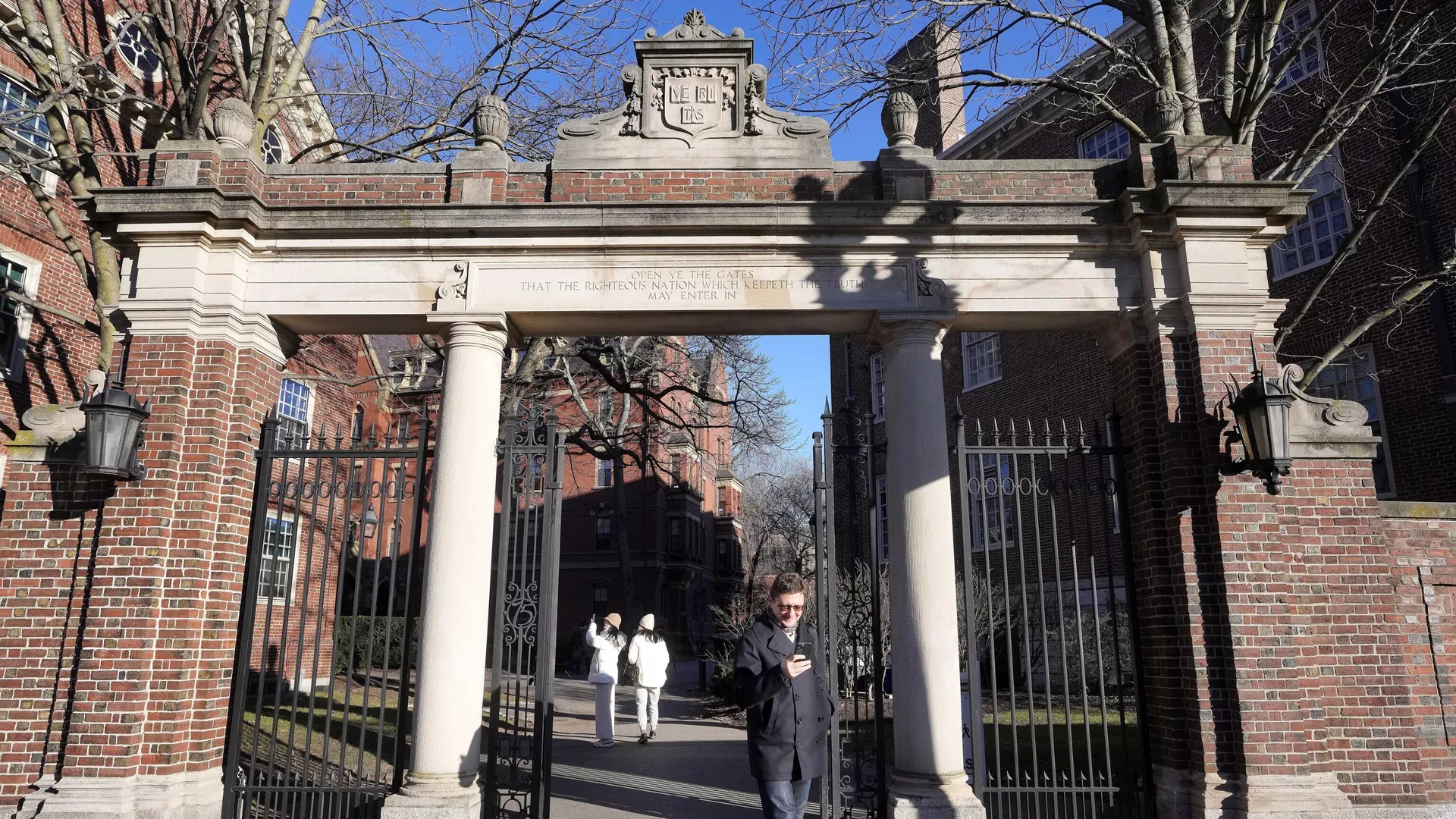 Harvard’da skandal: Bağışlanan insan bedenlerinin parçalarını karaborsada sattılar
