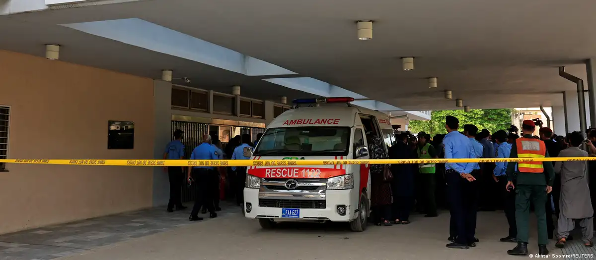 Pakistan’da doğum servisinde yangın: 15 bebek öldü
