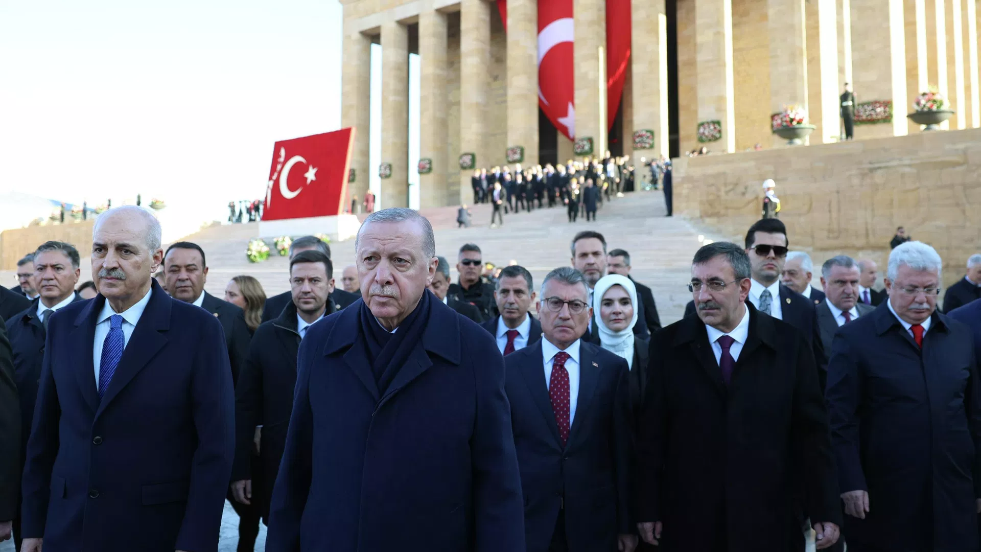 Erdoğan başkanlığındaki devlet erkanı Anıtkabir’de