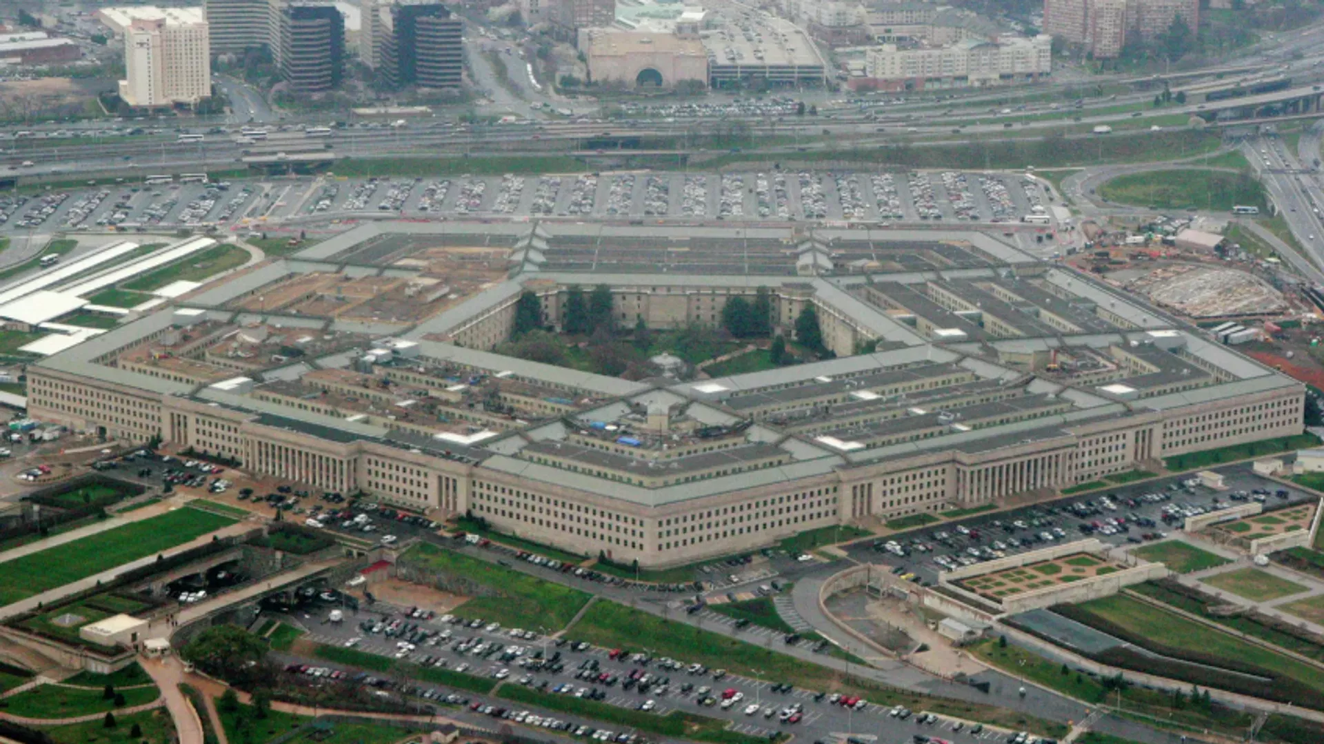 Pentagon savaşın bilançosunu açıkladı: İran savaşı ABD’nin mühimmat stoklarını vurdu