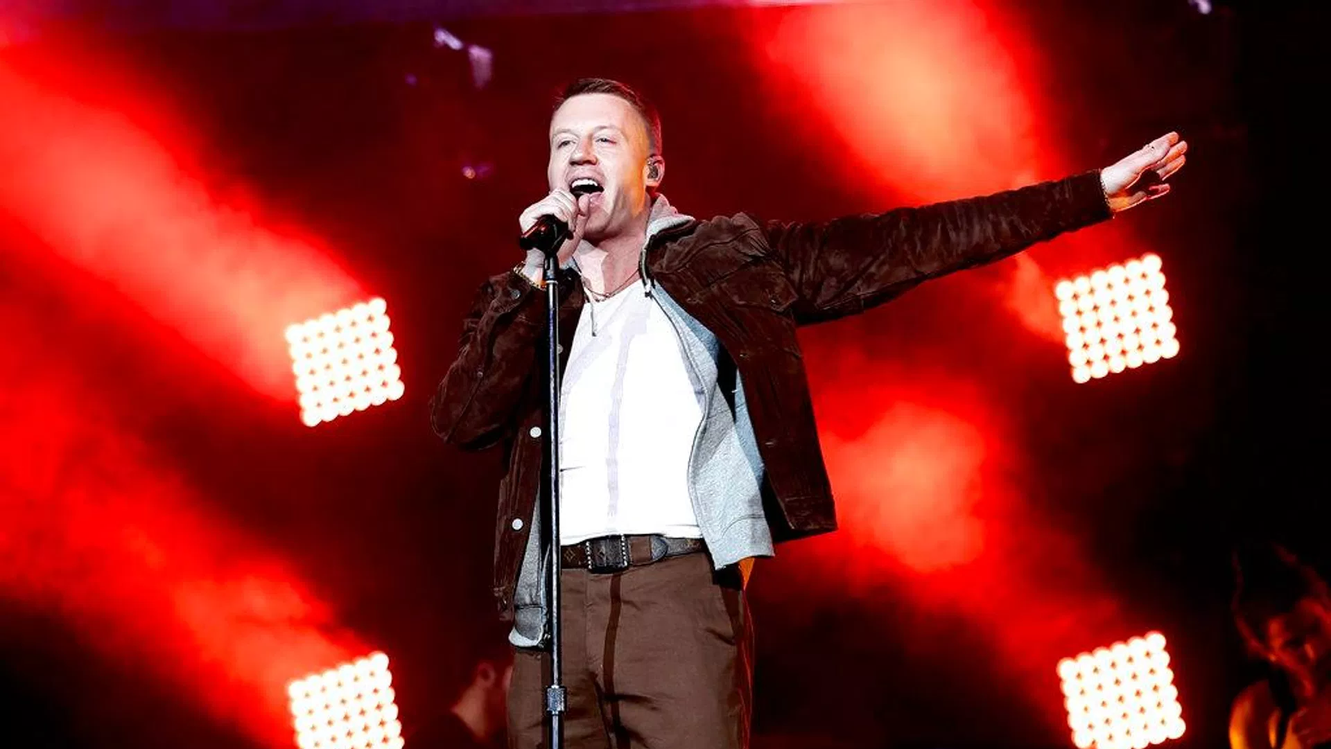 Macklemore, Ed Sheeran turnesinden kazandığı 1 milyon doları Filistin’e bağışlayacak