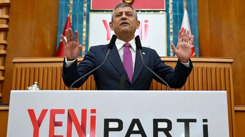 Yeni Parti’nin yol haritası: Kurultay, örgütlenme, seçim hazırlığı ve ‘yedek parti’ hesabı