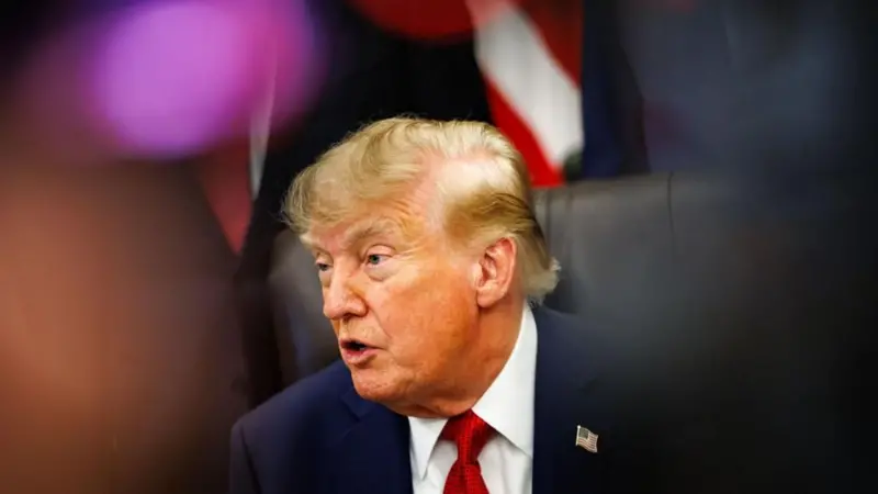 Trump, Lindsey Graham yaptırımlarını imzaladı: Rus petrolü ve doğal gazının alıcılarına ek gümrük vergileri