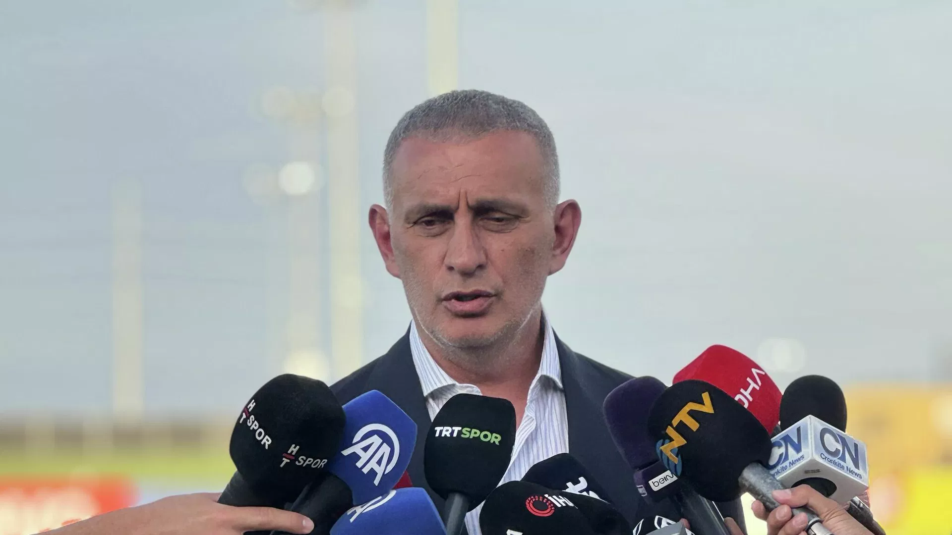 TFF’de kritik toplantıda 5 isim istifa etti: Montella’nın görevine son verildi