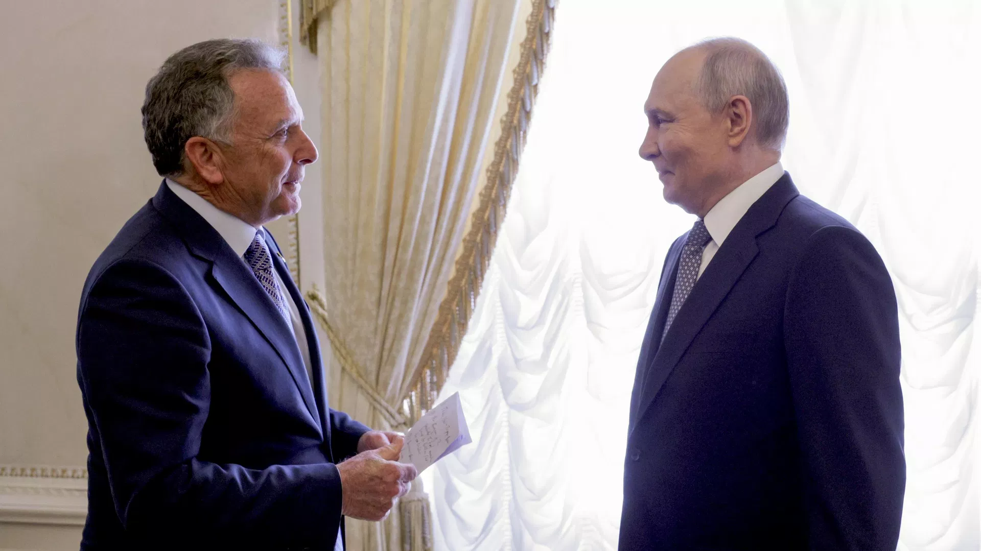 Putin’den Witkoff’a: Kasım’ın ikinci haftasında Rusya-ABD-Ukrayna formatında üçlü görüşmelere hazırız