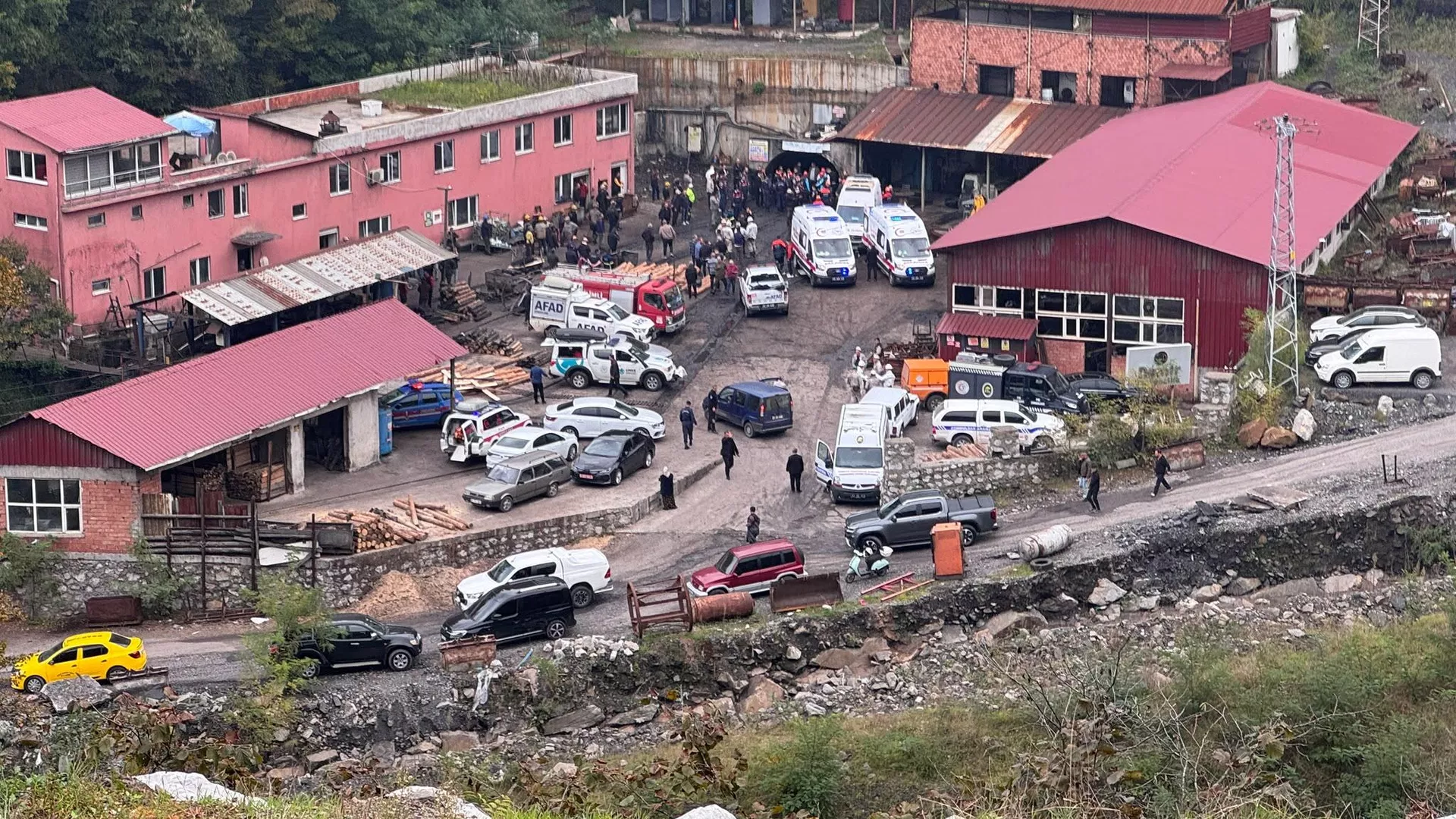 Zonguldak’taki maden ocağı patlamasına ilişkin 3 kişi tutuklandı