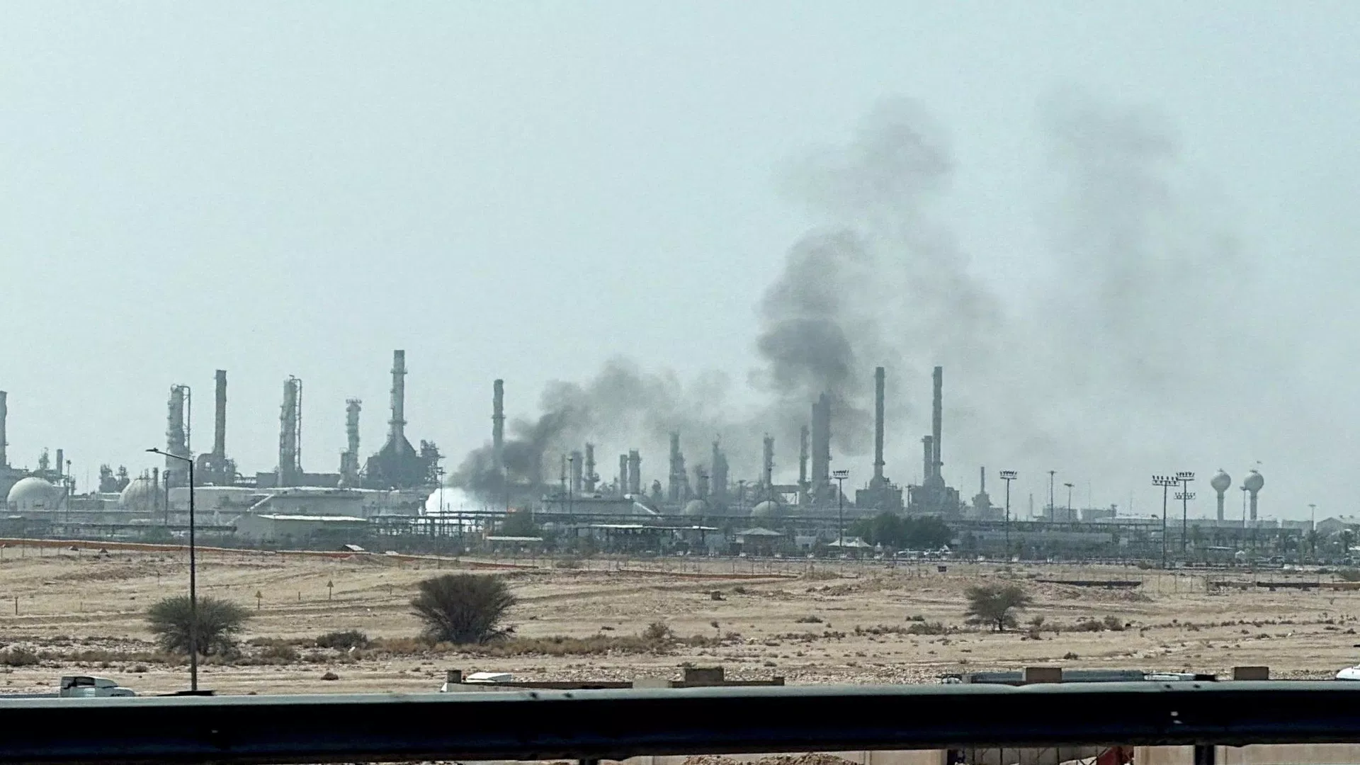 Husiler’den ‘Suudi Aramco’yu vurduk’ açıklaması
